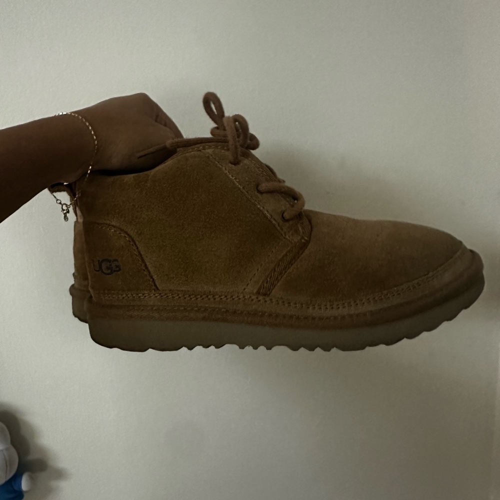 UGG Neumells